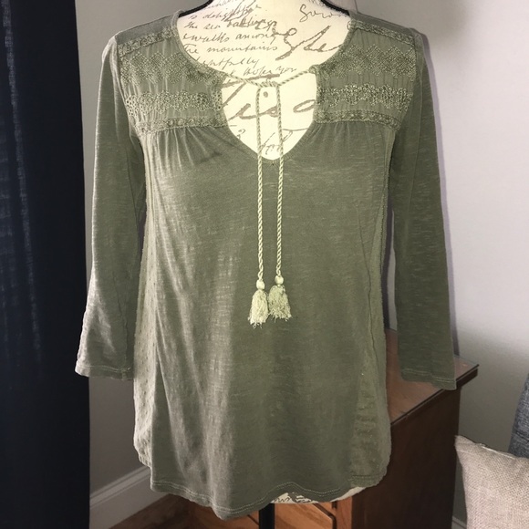 Lucky Brand top - Picture 1 of 4